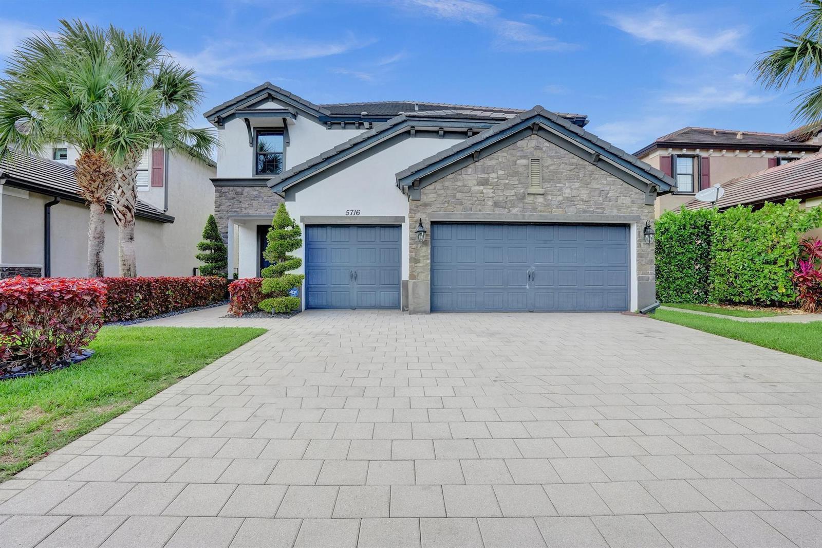 5716 Sandbirch Way, Lake Worth FL 33463