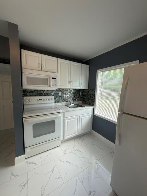 3056 FORD Road, Palm Springs FL 33461