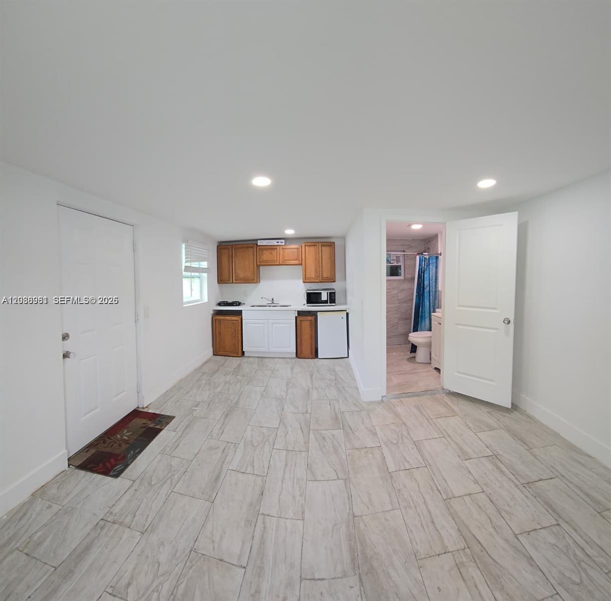 10241 Haitian Dr # 1, Cutler Bay FL 33189