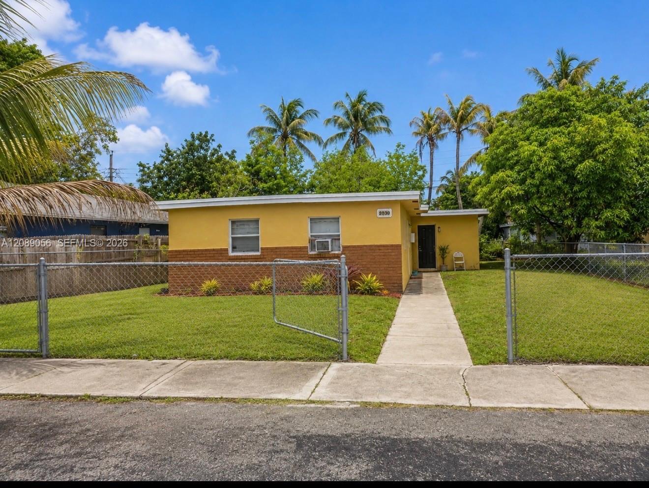2930 NW 8th St # 2, Fort Lauderdale FL 33311