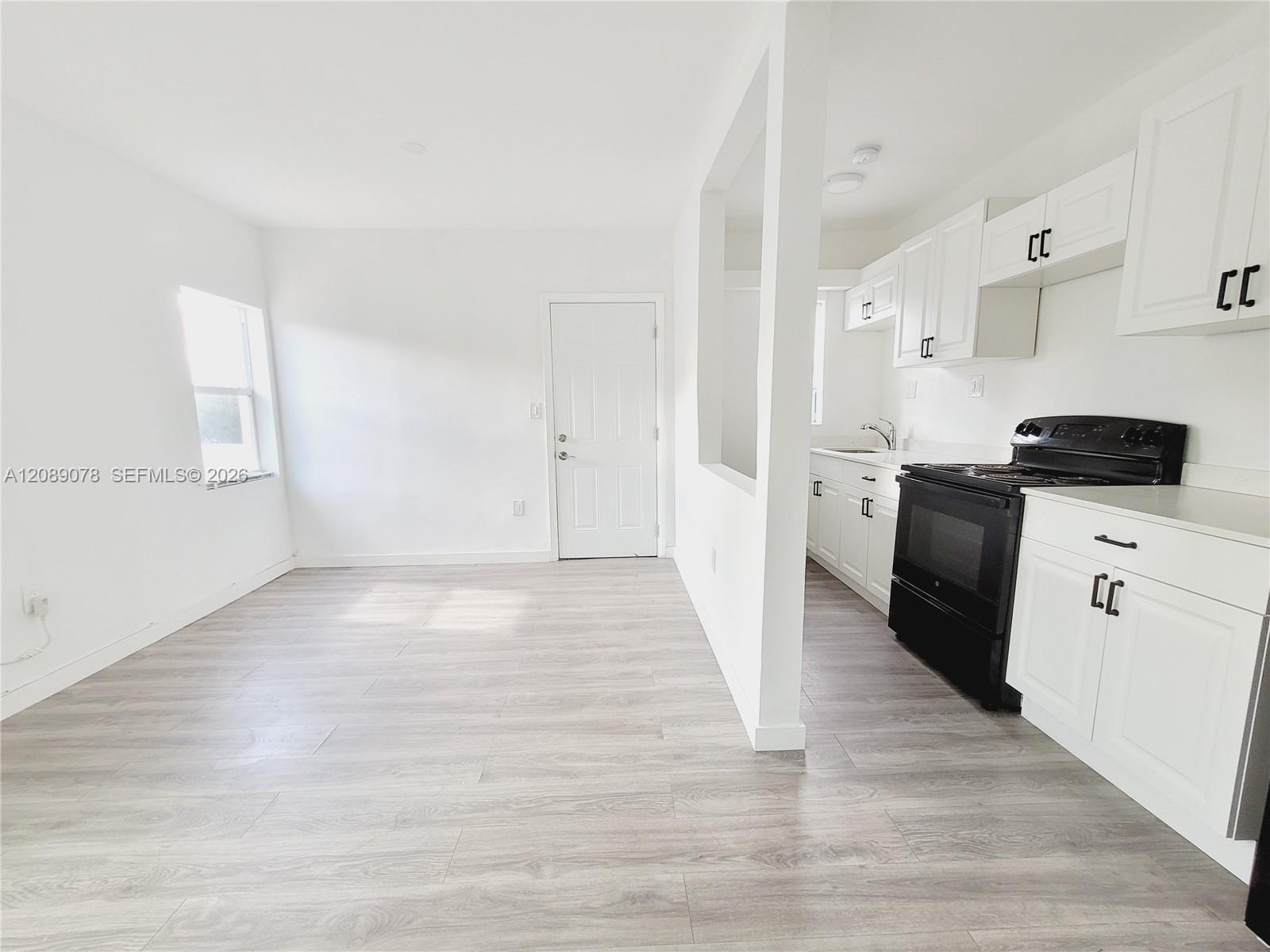 1922 NW 1st St # 3, Miami FL 33125