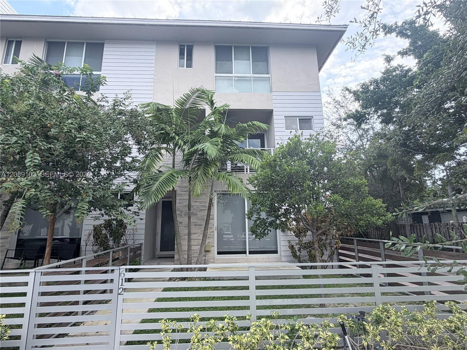 612 NE 12th Ave # 612, Fort Lauderdale FL 33304