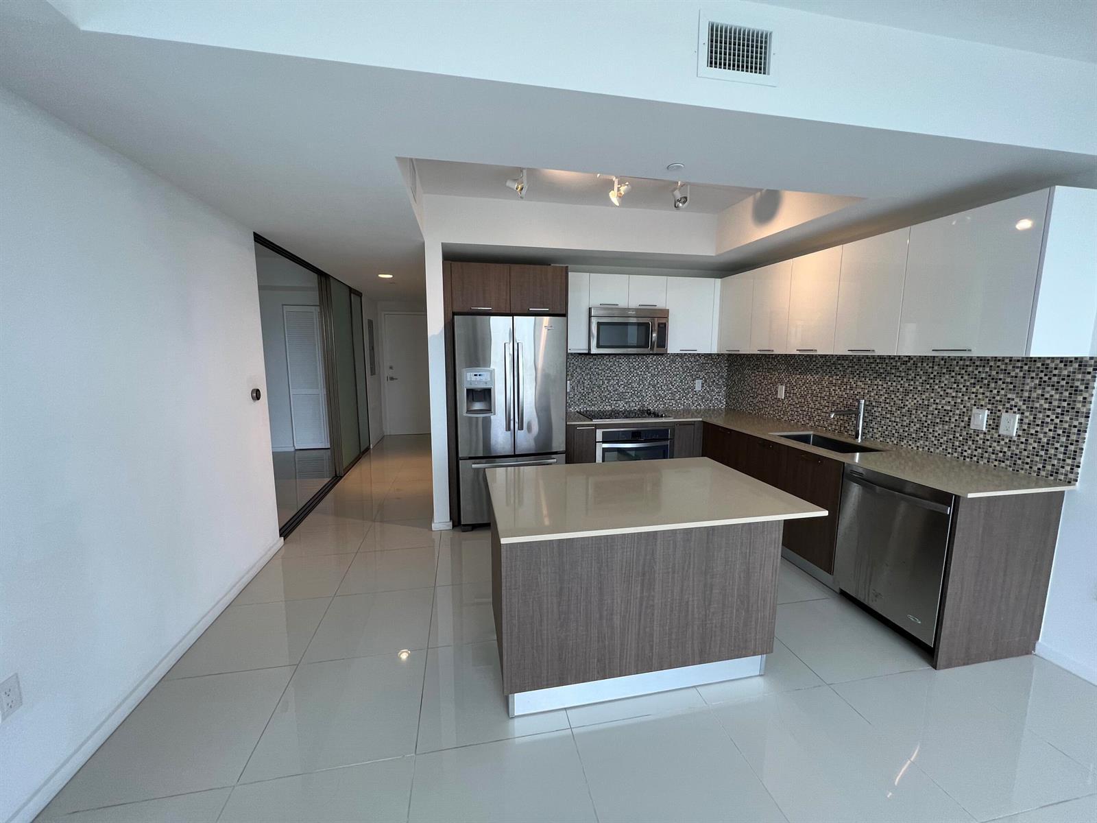 5300 PASEO Boulevard # 708, Doral FL 33166