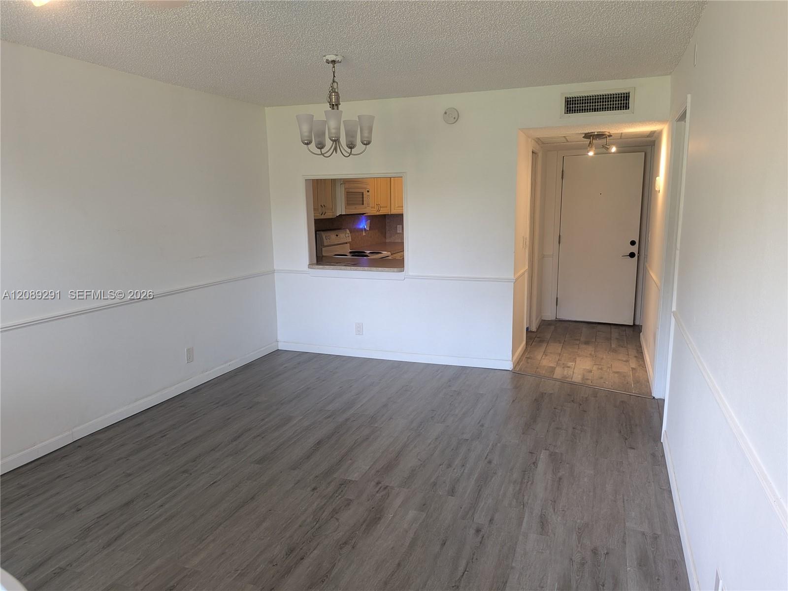 9471 Evergreen Pl # 106, Davie FL 33324