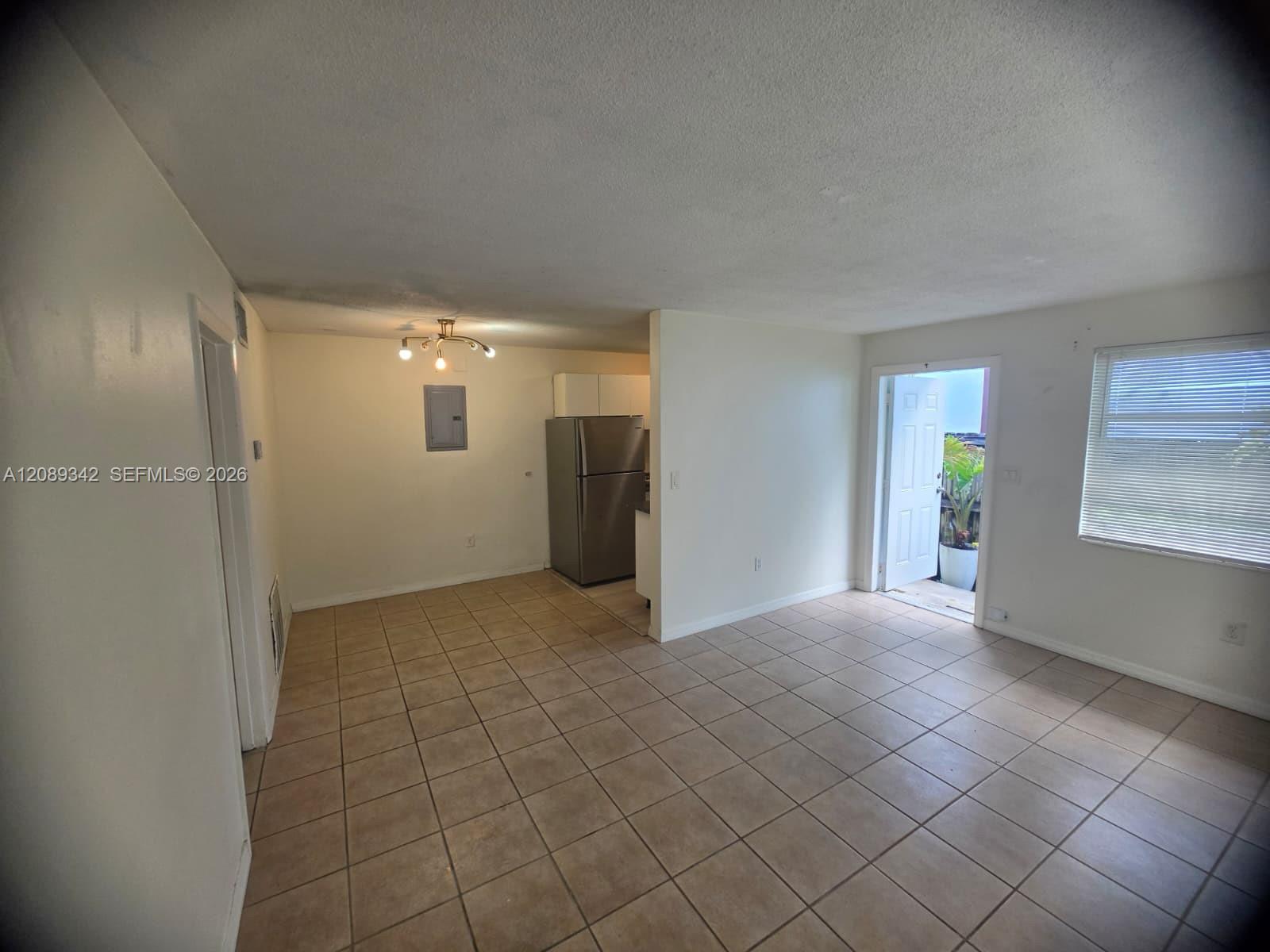 1530 NE 110th St # 1530, Miami FL 33161