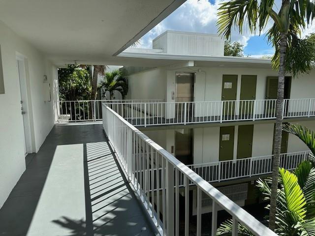 4205 N University Drive # 312, Sunrise FL 33351