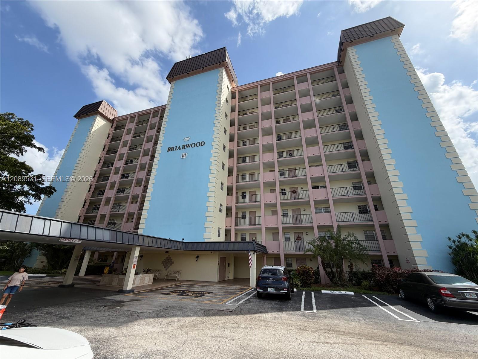3575 Broken Woods Dr # 404, Coral Springs FL 33065