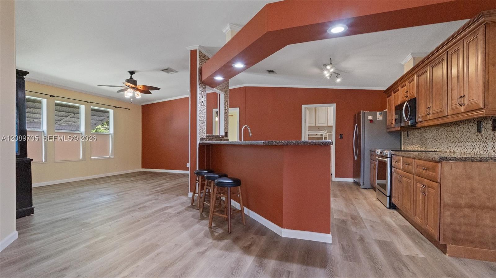 6515 Colonial Dr, Margate FL 33063