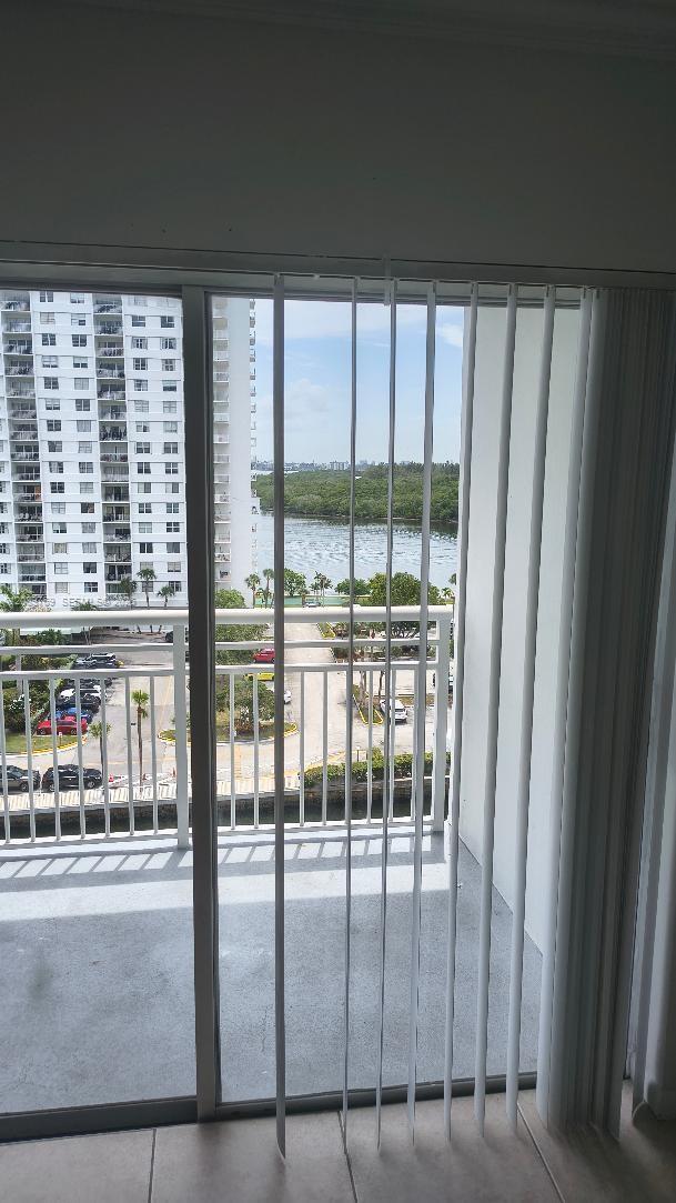 400 kings Point Dr # 921, Sunny Isles Beach FL 33160