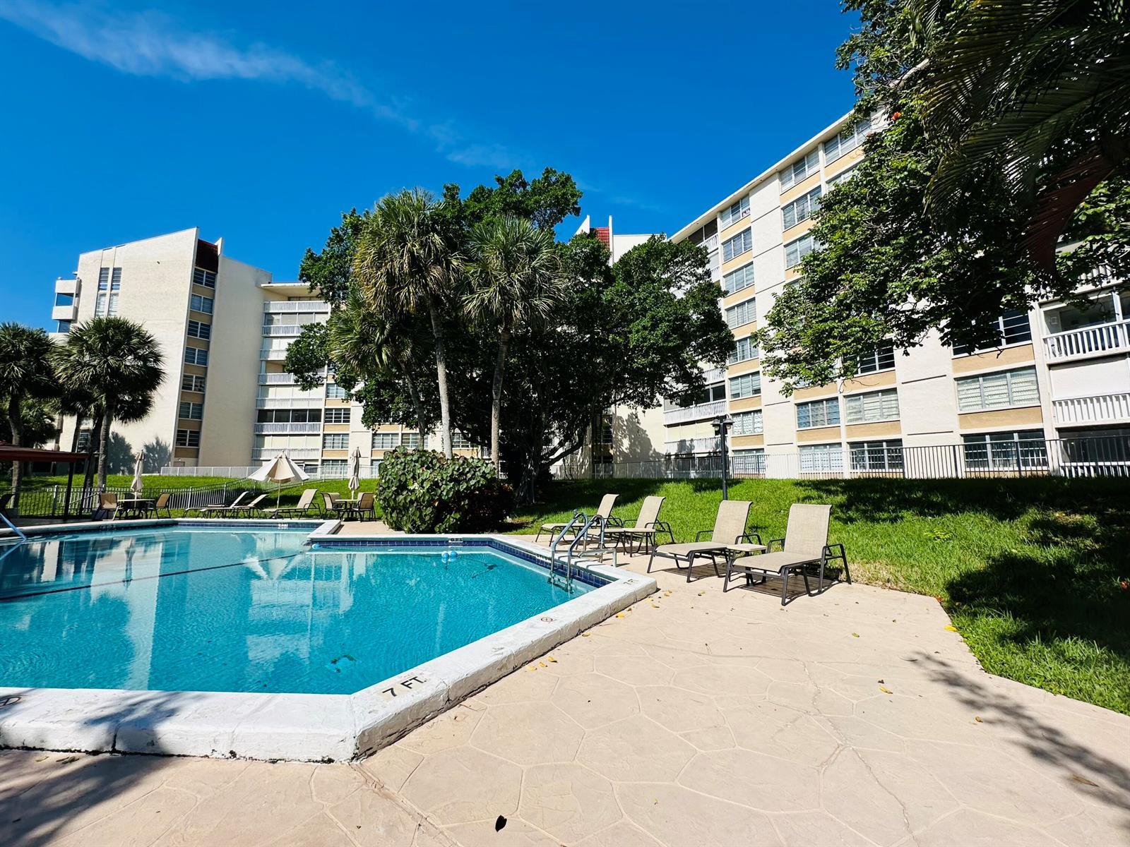 6902 Environ Boulevard # 1c, Lauderhill FL 33319