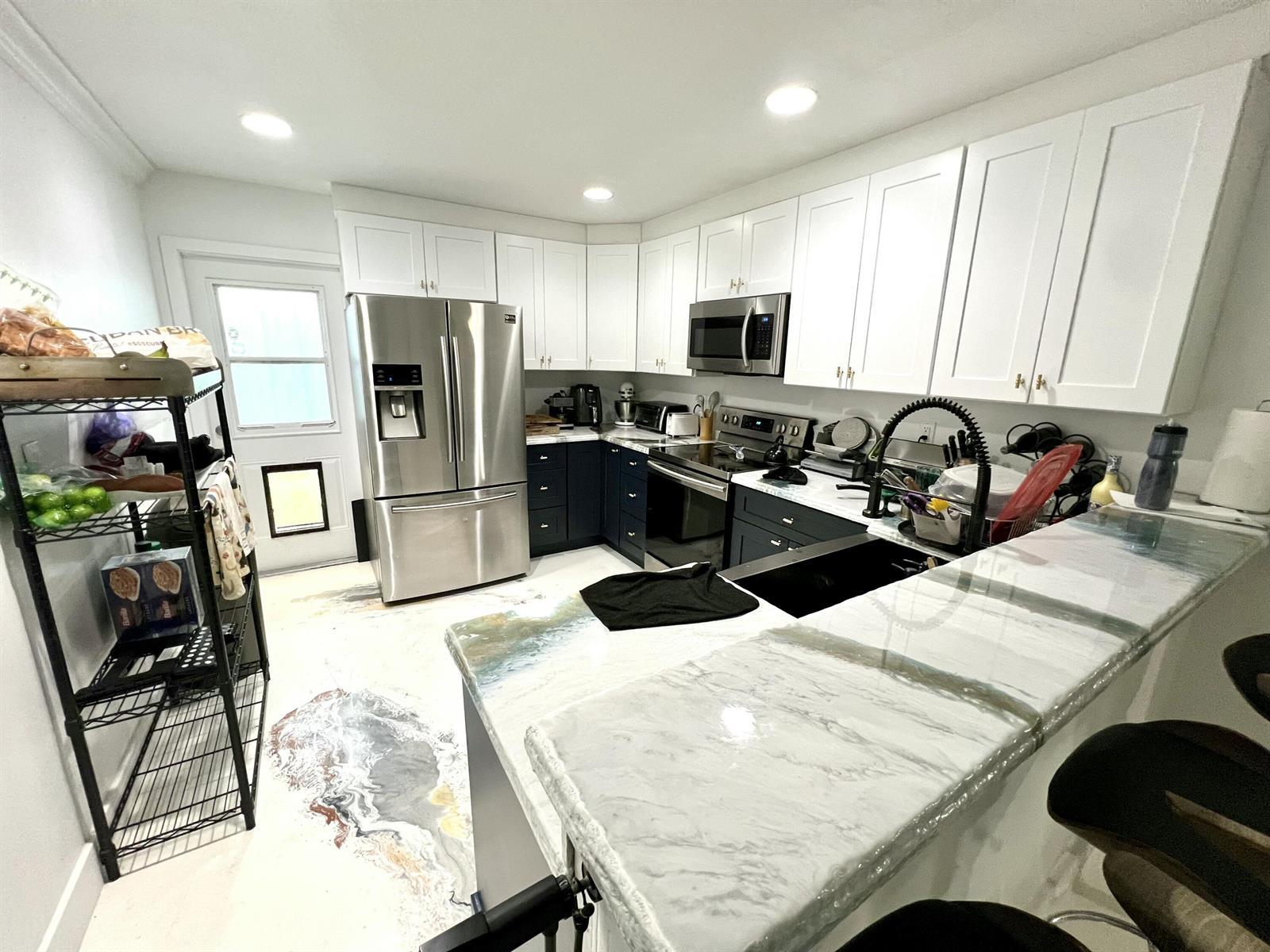 703 S A Street S, FL 33460