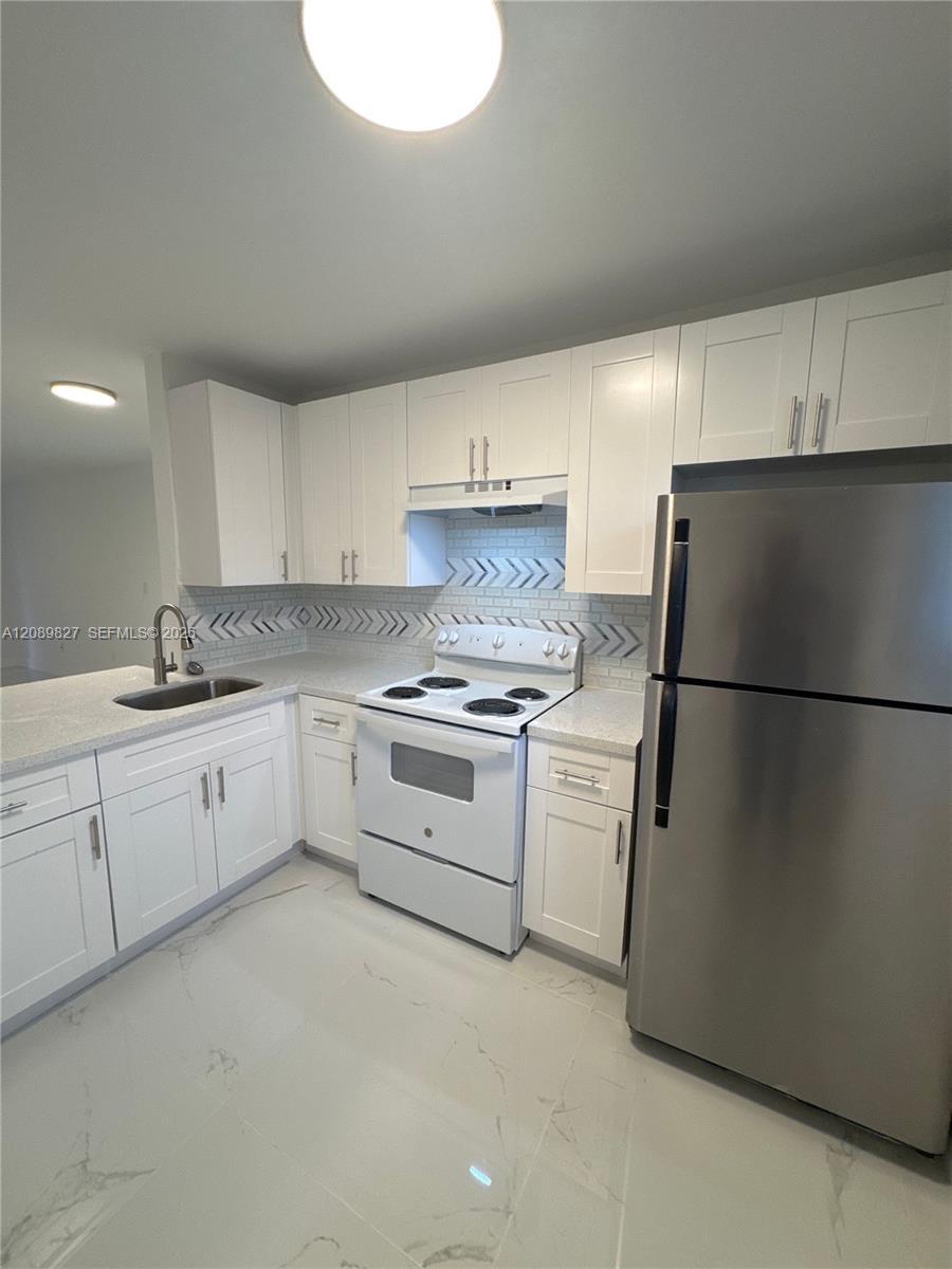 1653 NW 1st St # 1, Miami FL 33125