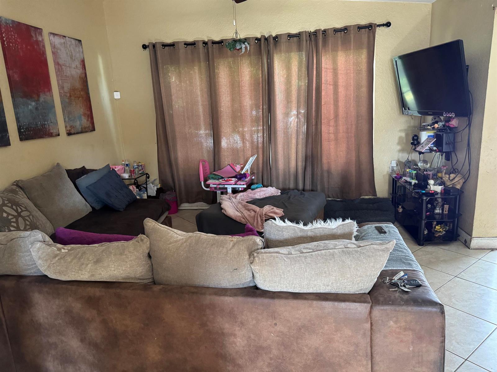 3630 SW 40th Street, West Park FL 33023