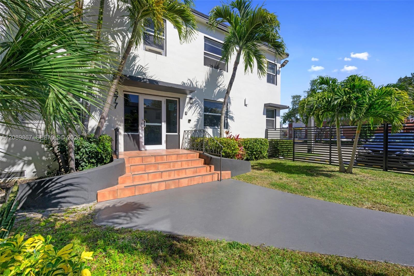 577 NE 82nd St # 15, Miami FL 33138