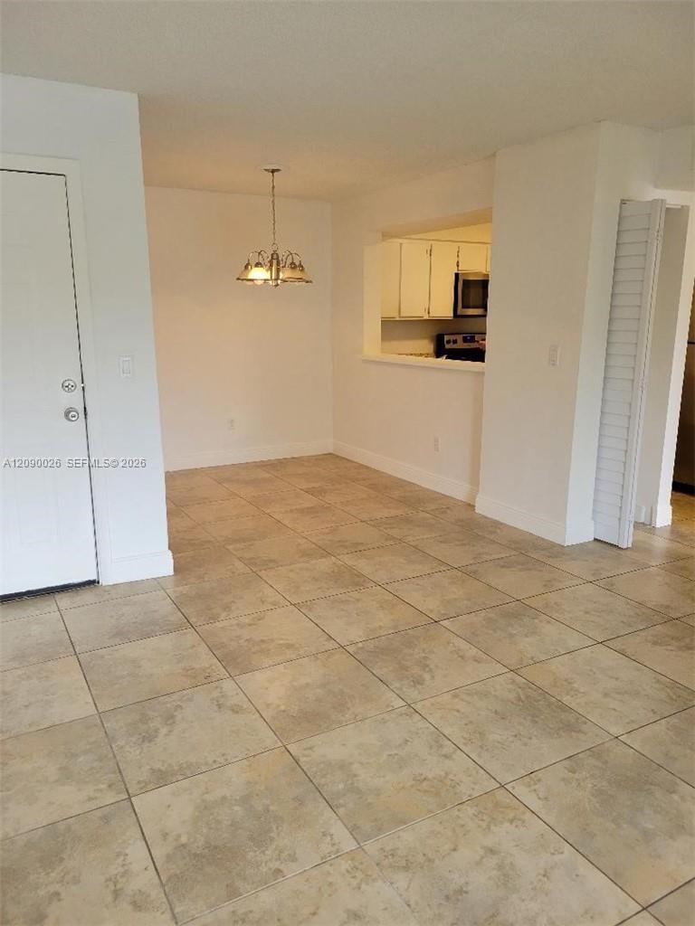 1229 SW 46th Ave # 403, Pompano Beach FL 33069