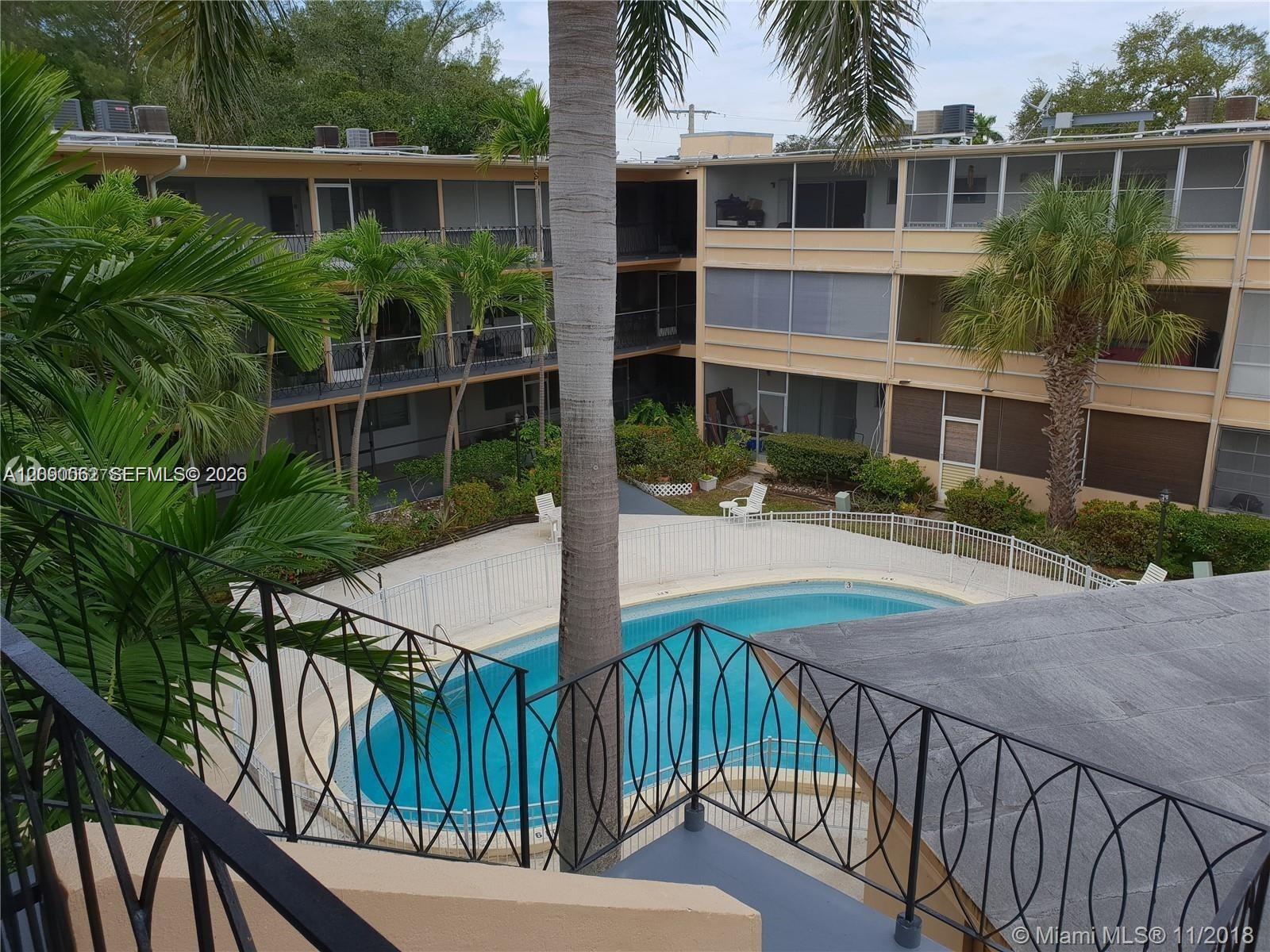 1500 NE 127th St # 314, North Miami FL 33161