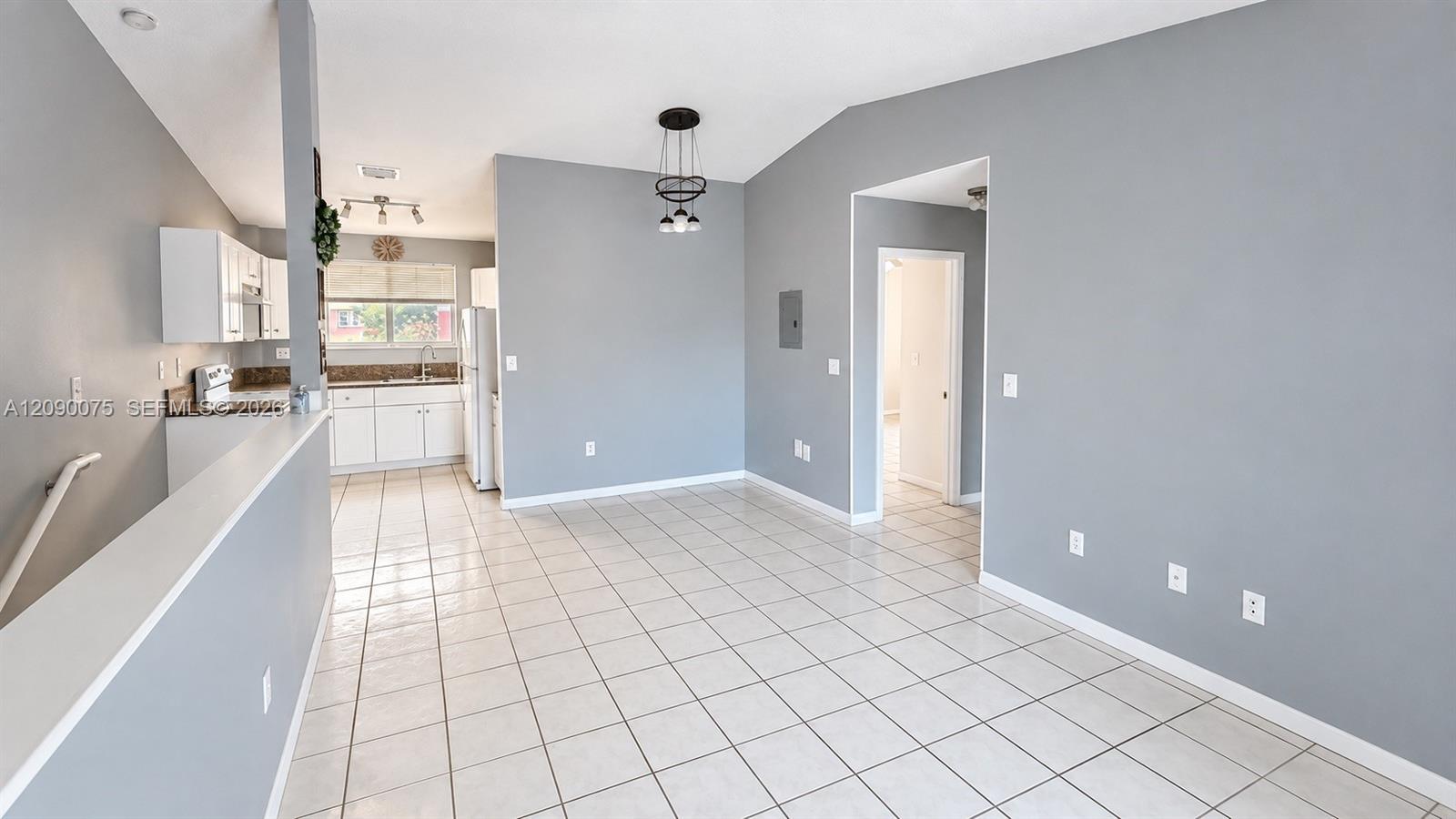 5800 W 18th Ln # 205, Hialeah FL 33012