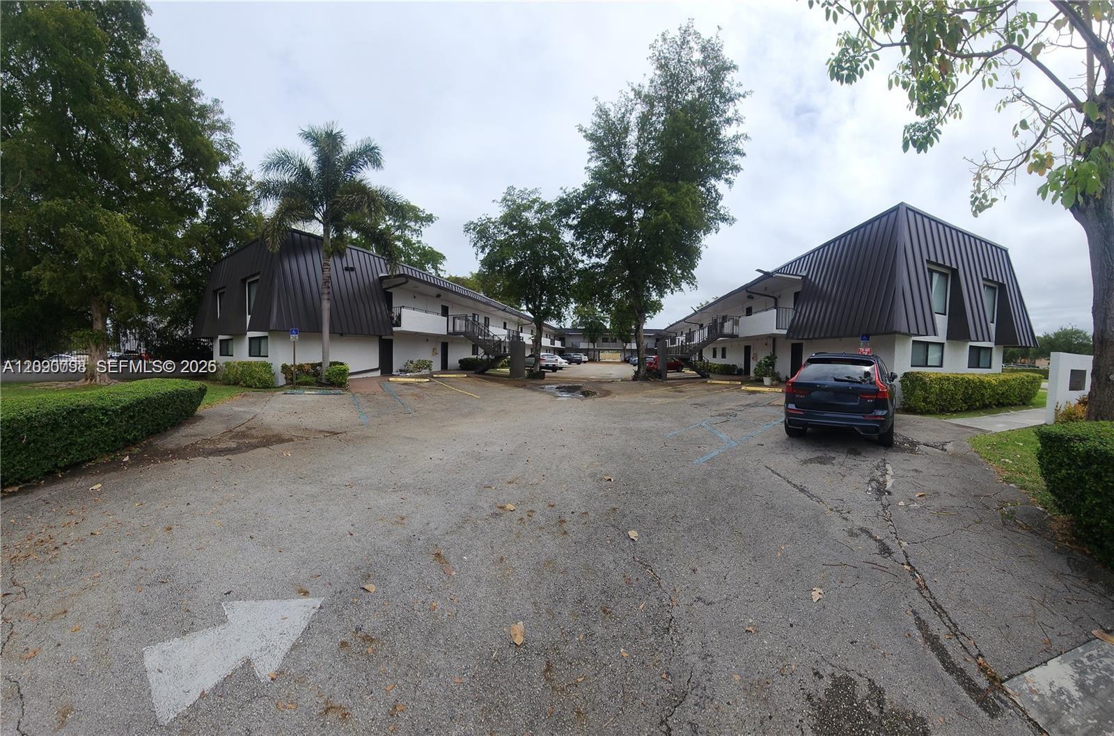 19600 SW 110th Ct # 112, Cutler Bay FL 33157