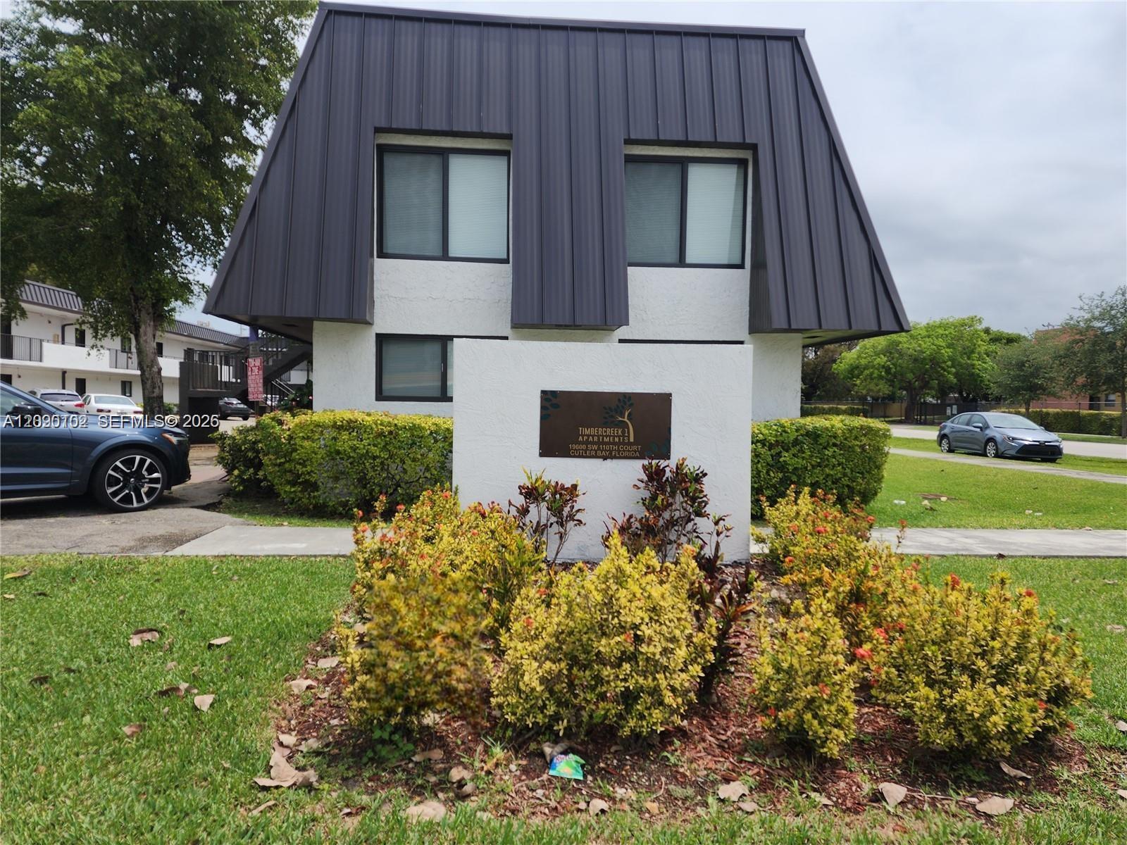 19600 SW 110th Ct # 213, Cutler Bay FL 33157