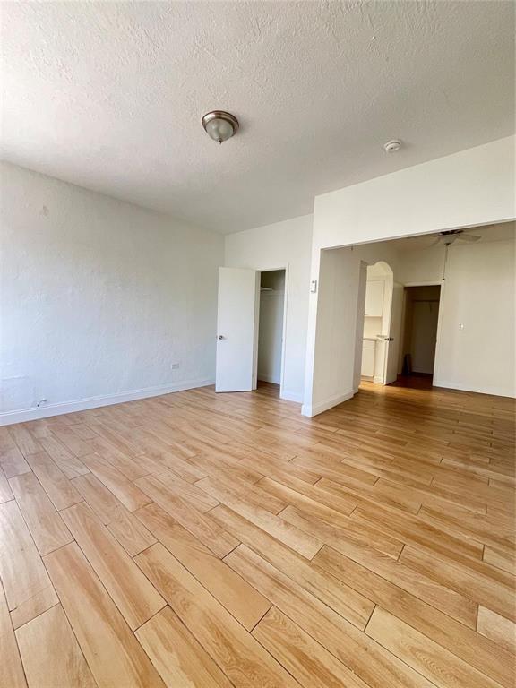 1120 PENNSYLVANIA Avenue # 211, Miami Beach FL 33139