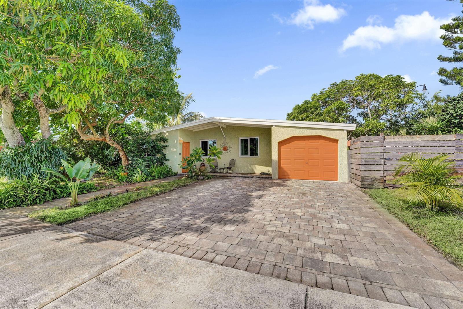 4541 NE 14TH Terrace, Pompano Beach FL 33064