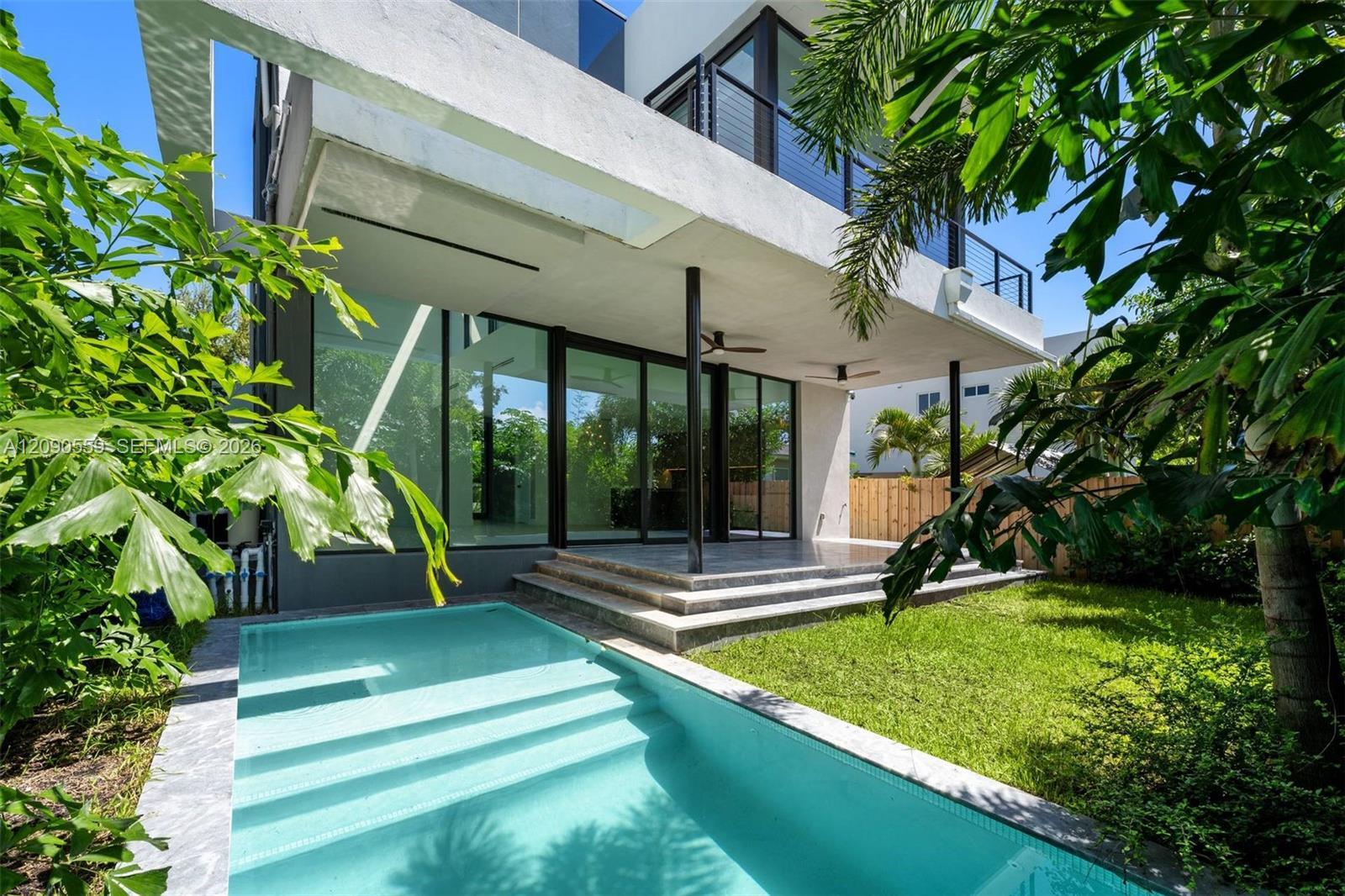 3310 Elizabeth Street, Coconut Grove FL 33133
