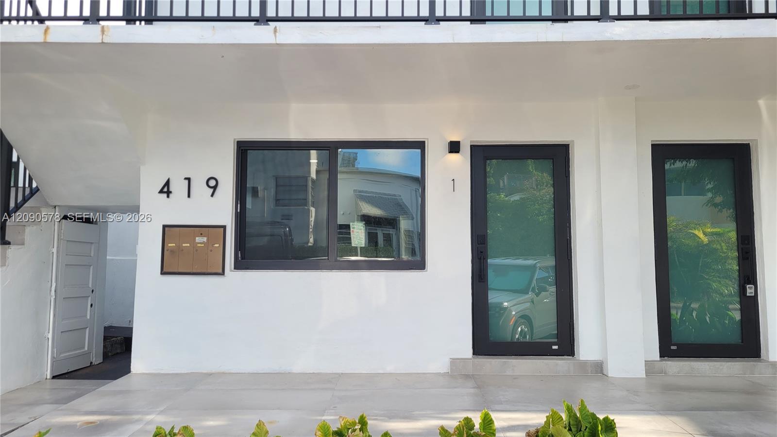 419 78th St # 1, Miami Beach FL 33141
