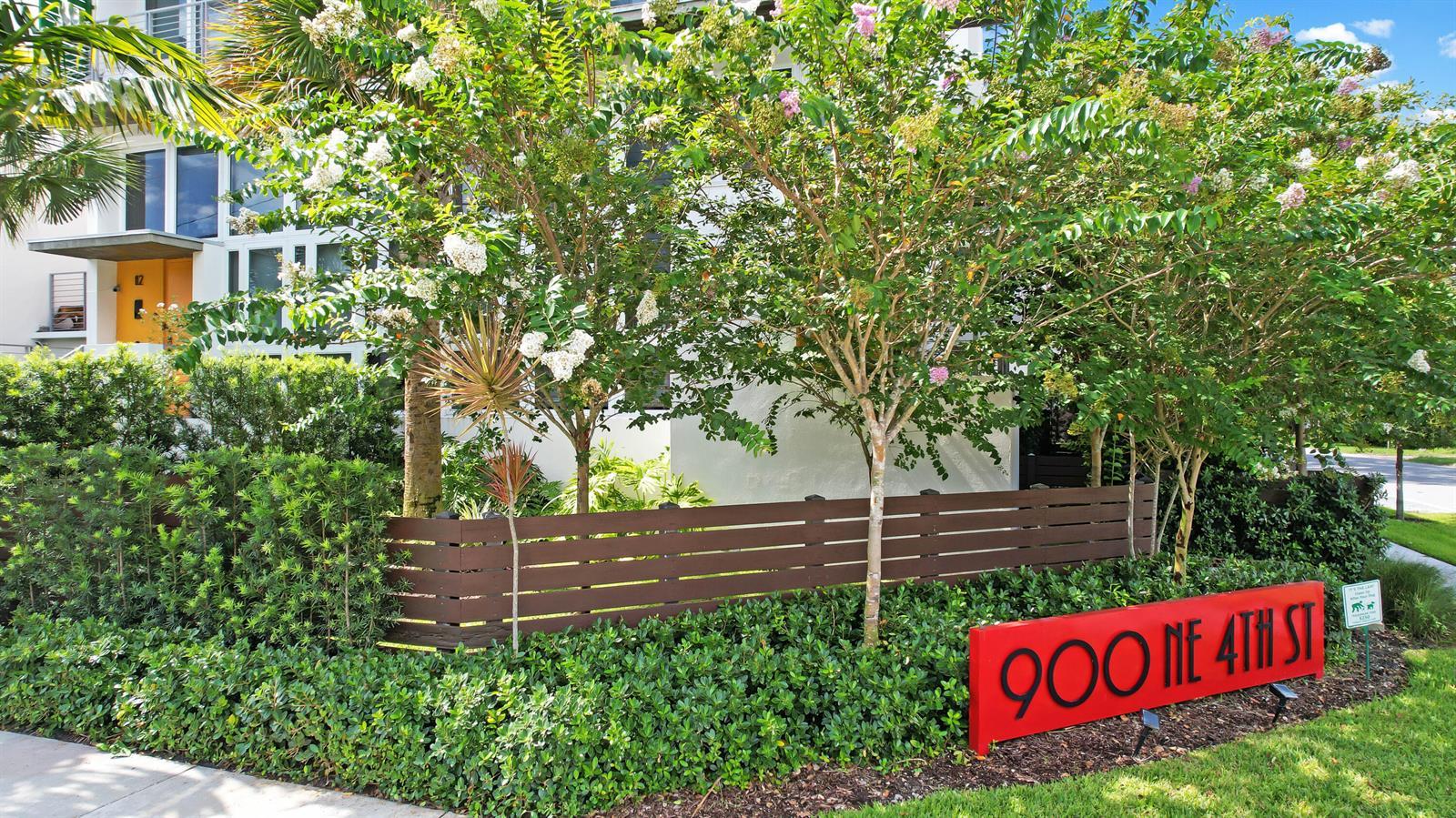 900 NE 4th Street # B4, Fort Lauderdale FL 33301