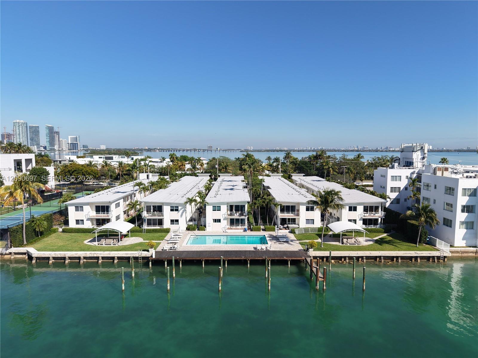 1130 Venetian Way # 1D, Miami FL 33139