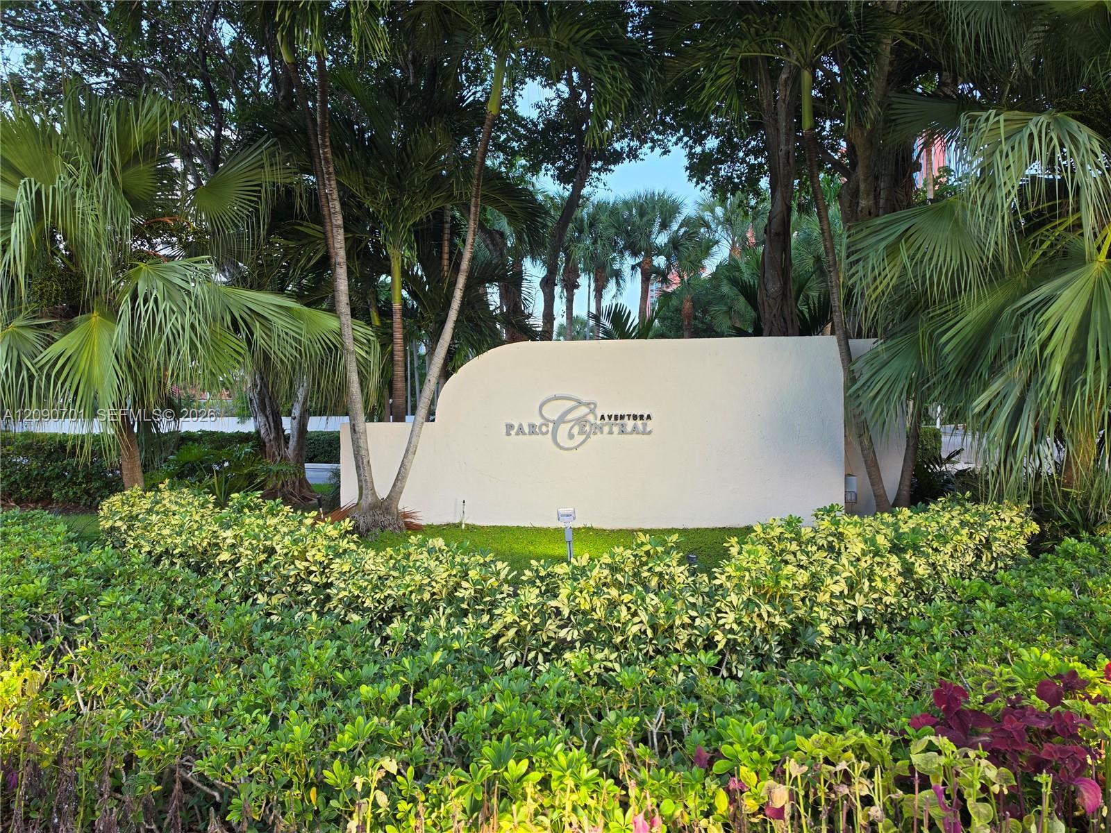 3300 NE 191st St # 608, Aventura FL 33180