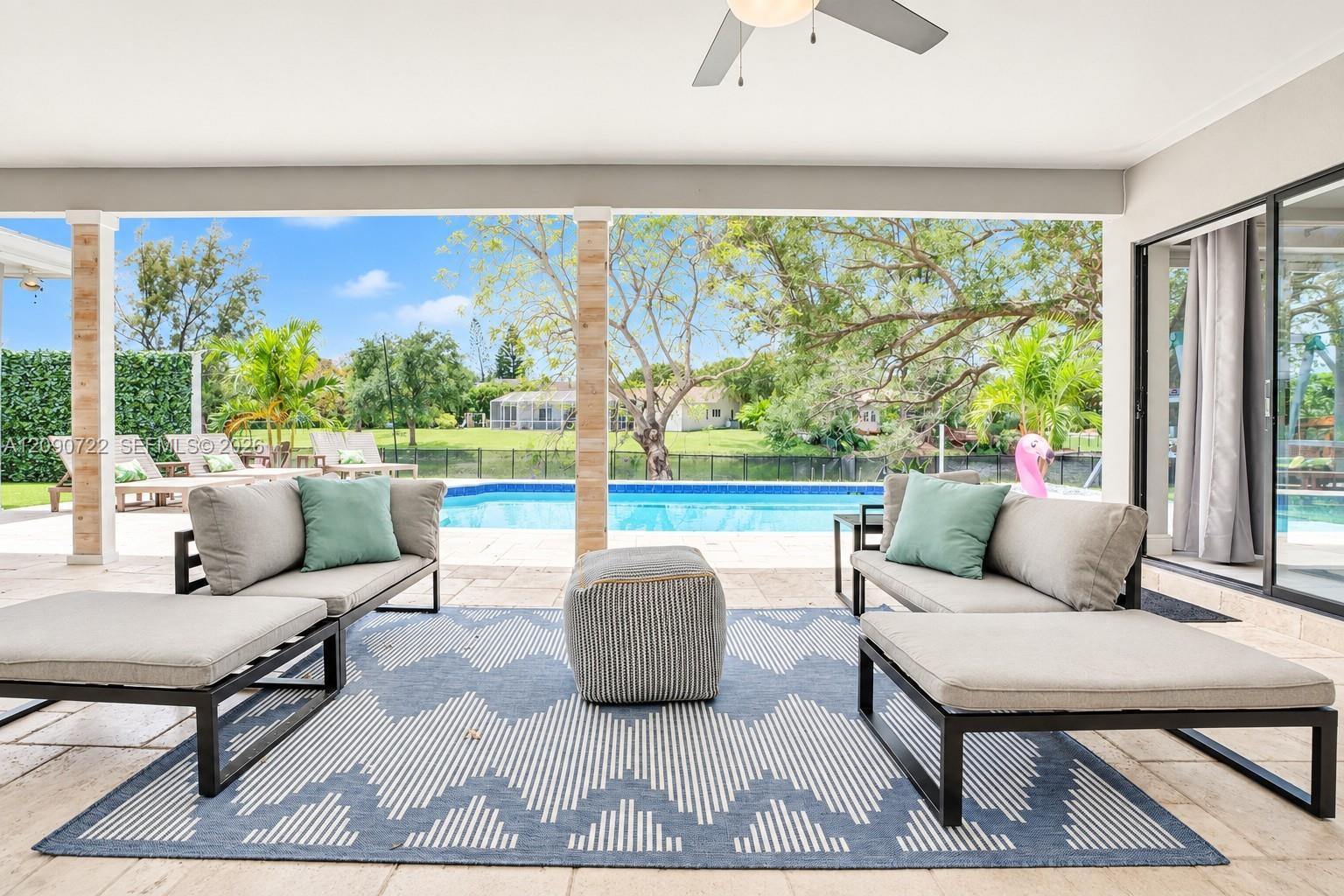 1941 SW 52nd Ter, Plantation FL 33317