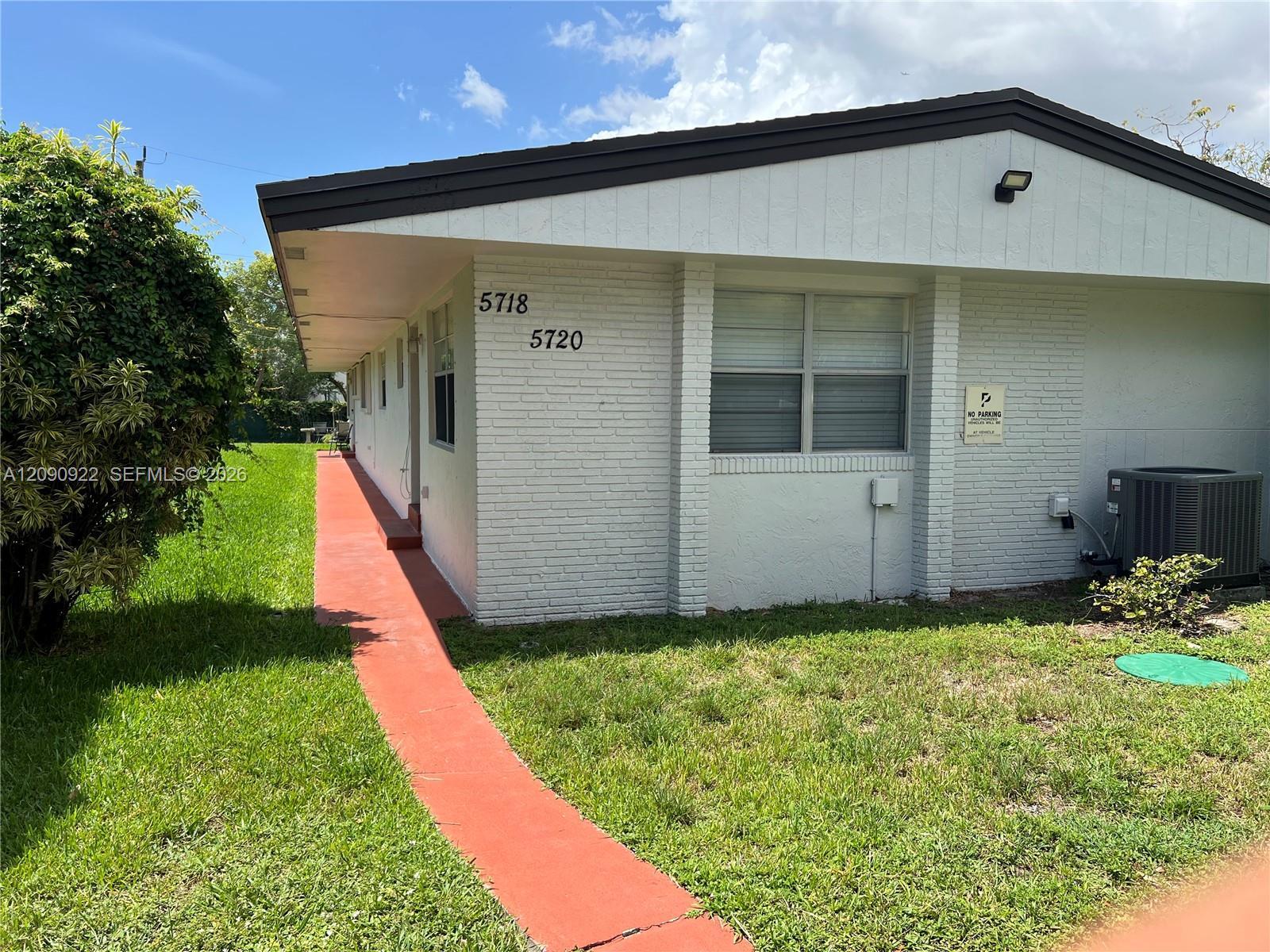 5718 Lincoln St # 5718, Hollywood FL 33021