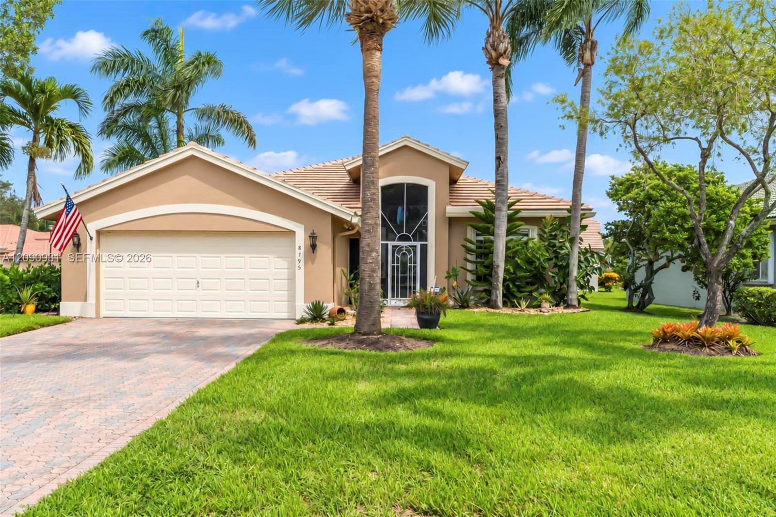 8795 Via Tuscany Dr, Boynton Beach FL 33472