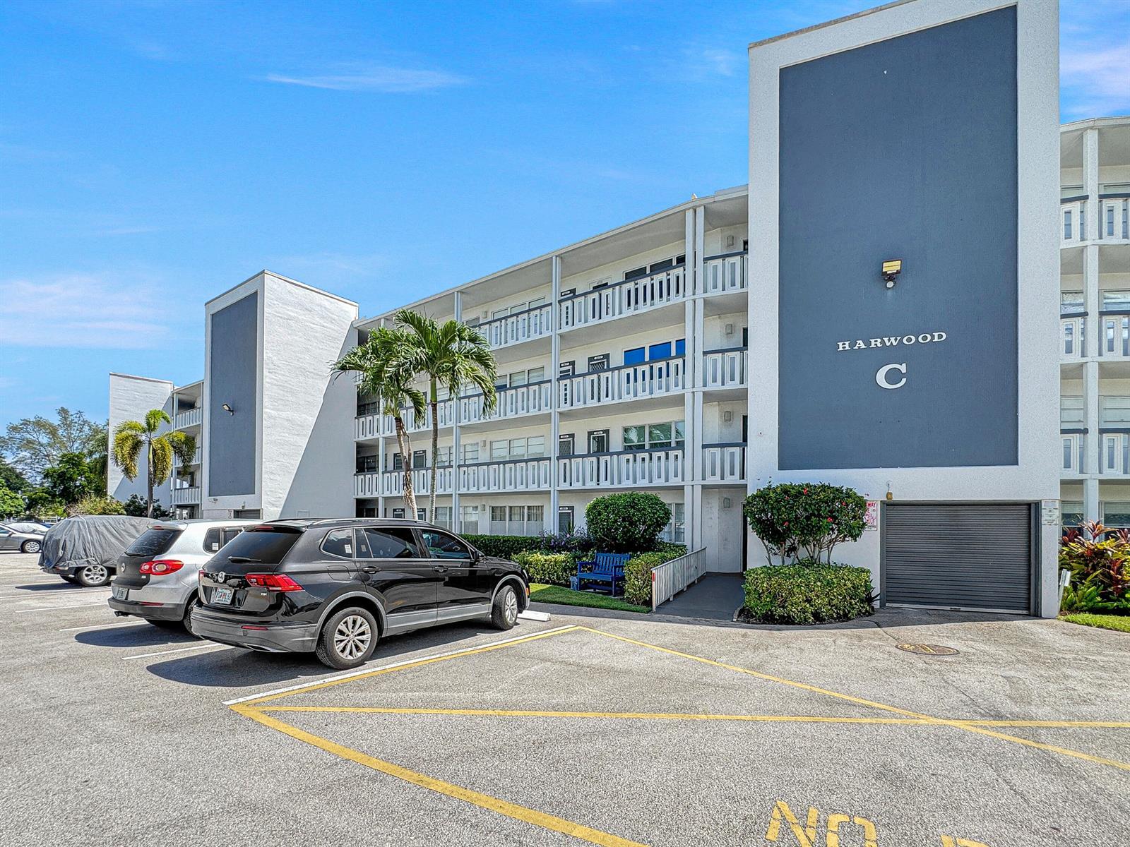 1013 HARWOOD C # 1013, Deerfield Beach FL 33442