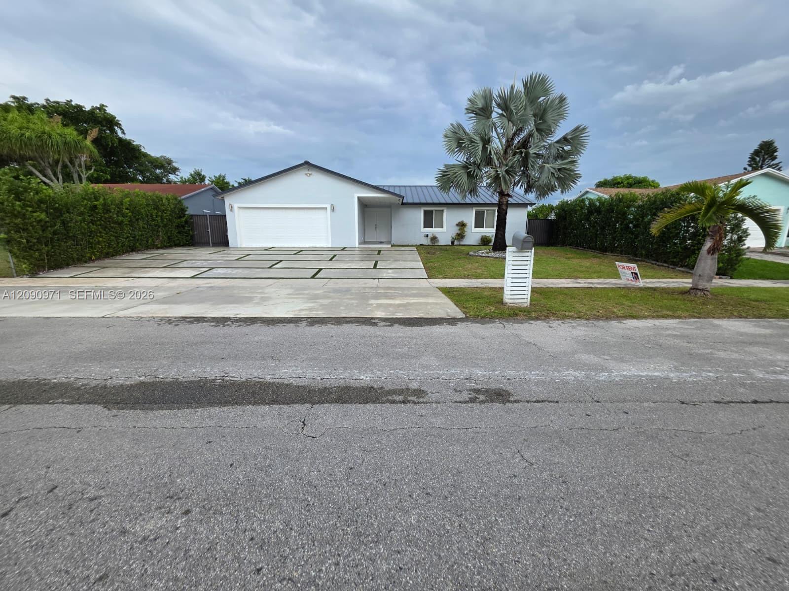 26230 SW 130th Ave, Homestead FL 33032
