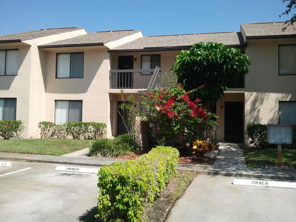 6551 ARLEIGH Court # 203, Boca Raton FL 33433