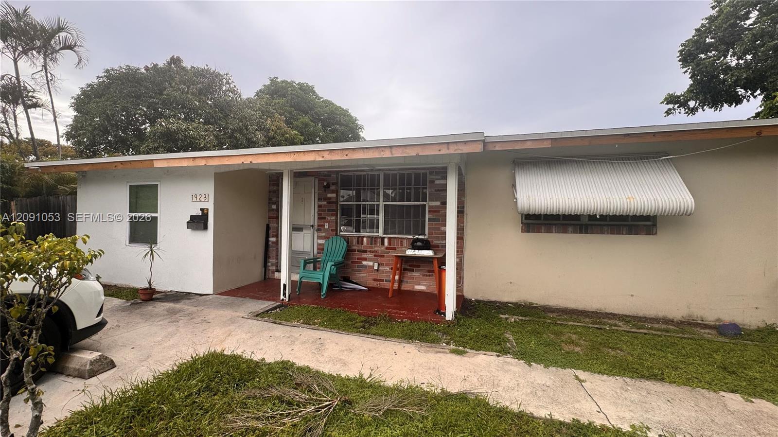 1923 Roosevelt St # 4, Hollywood FL 33020