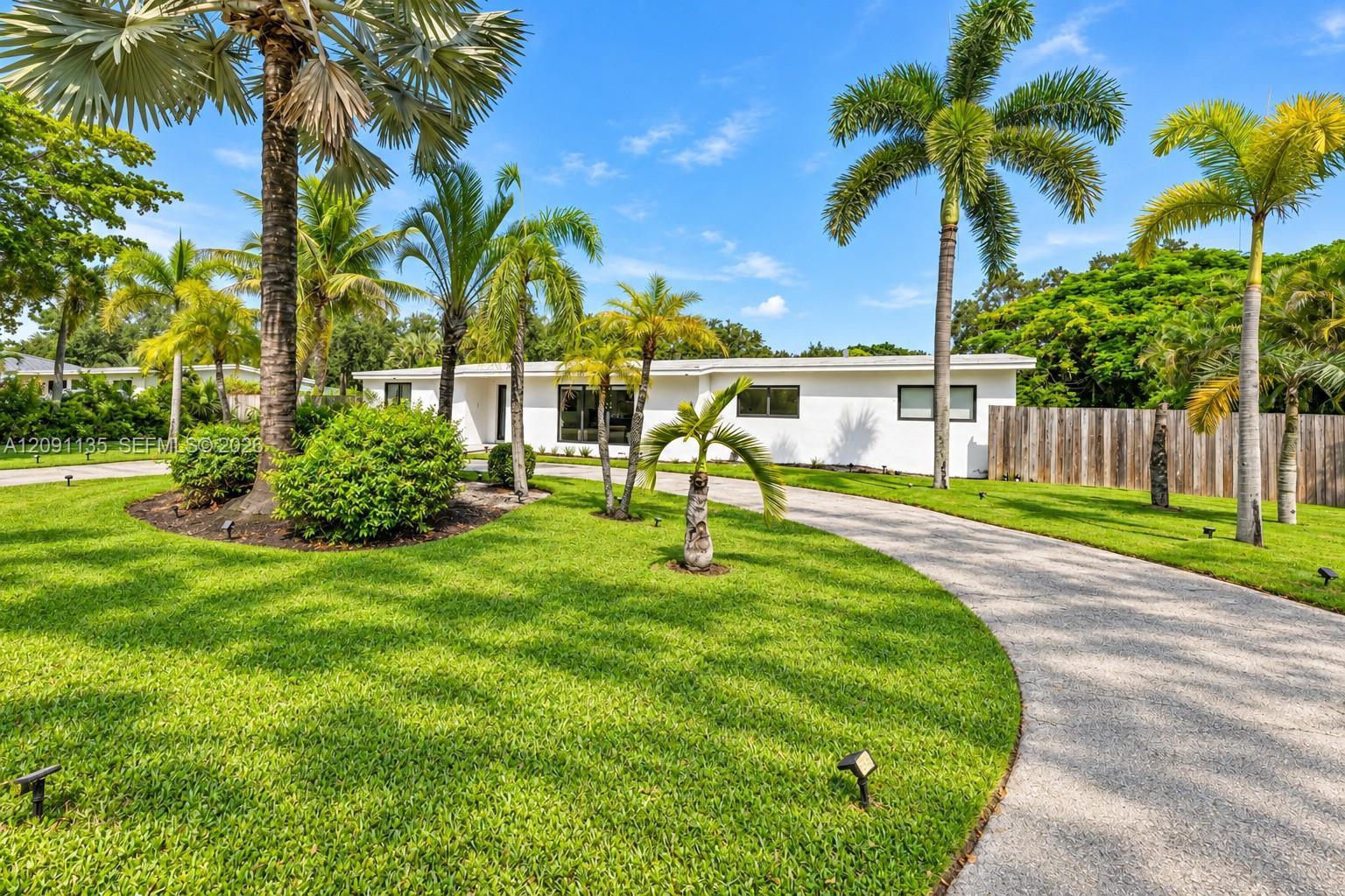 9401 SW 82nd Ave, Miami FL 33156