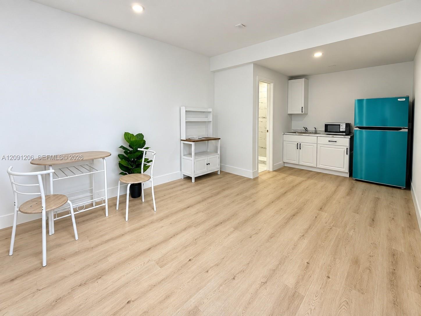 7637 Biltmore Blvd # 1, Miramar FL 33023