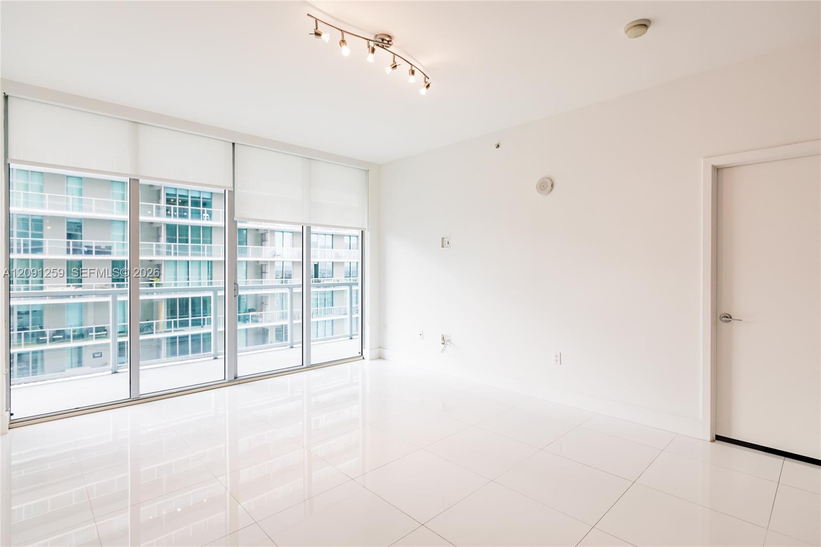 1111 SW 1st Ave # 3216, Miami FL 33130
