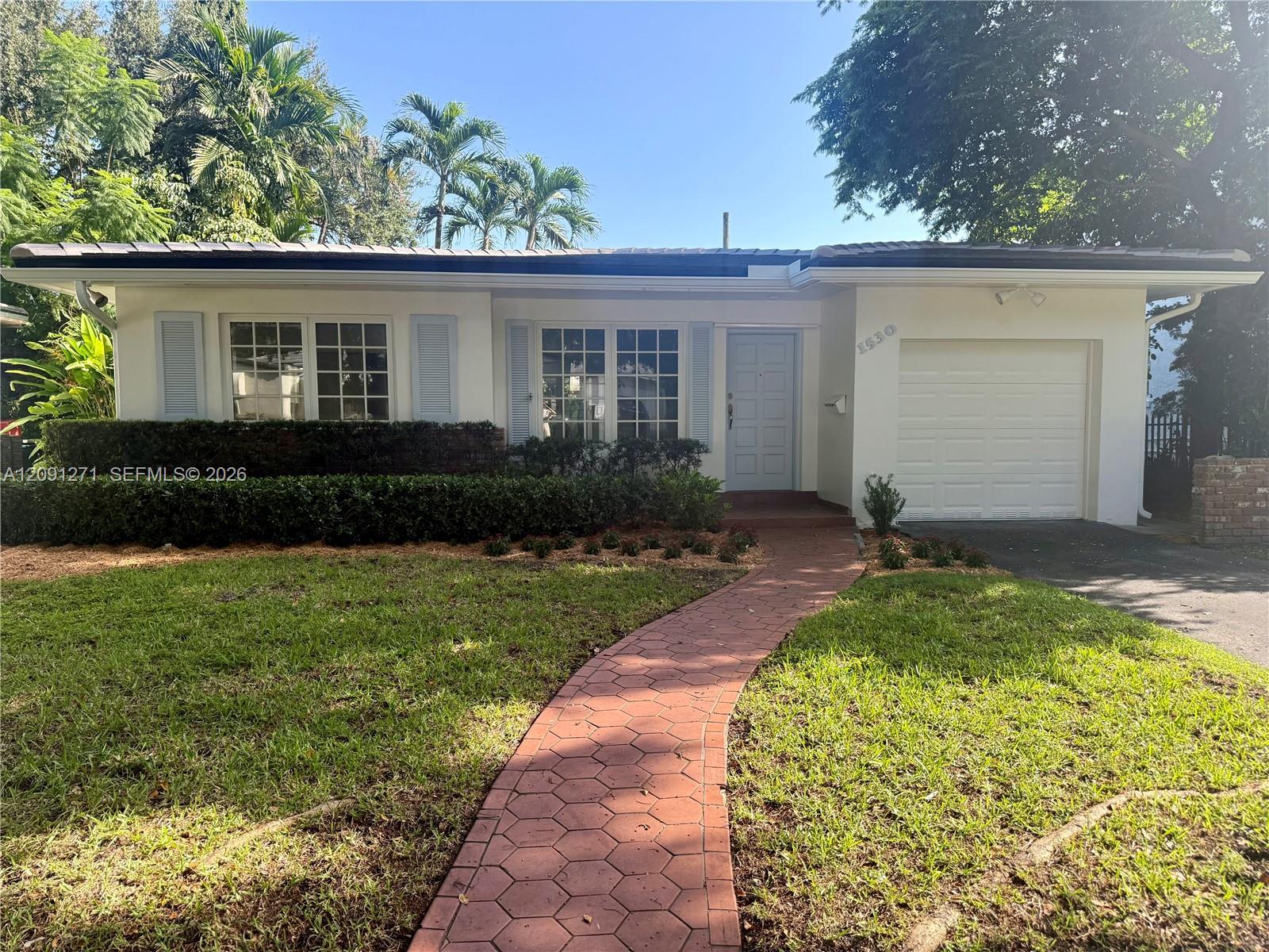 1530 Catalonia Ave, Coral Gables FL 33134