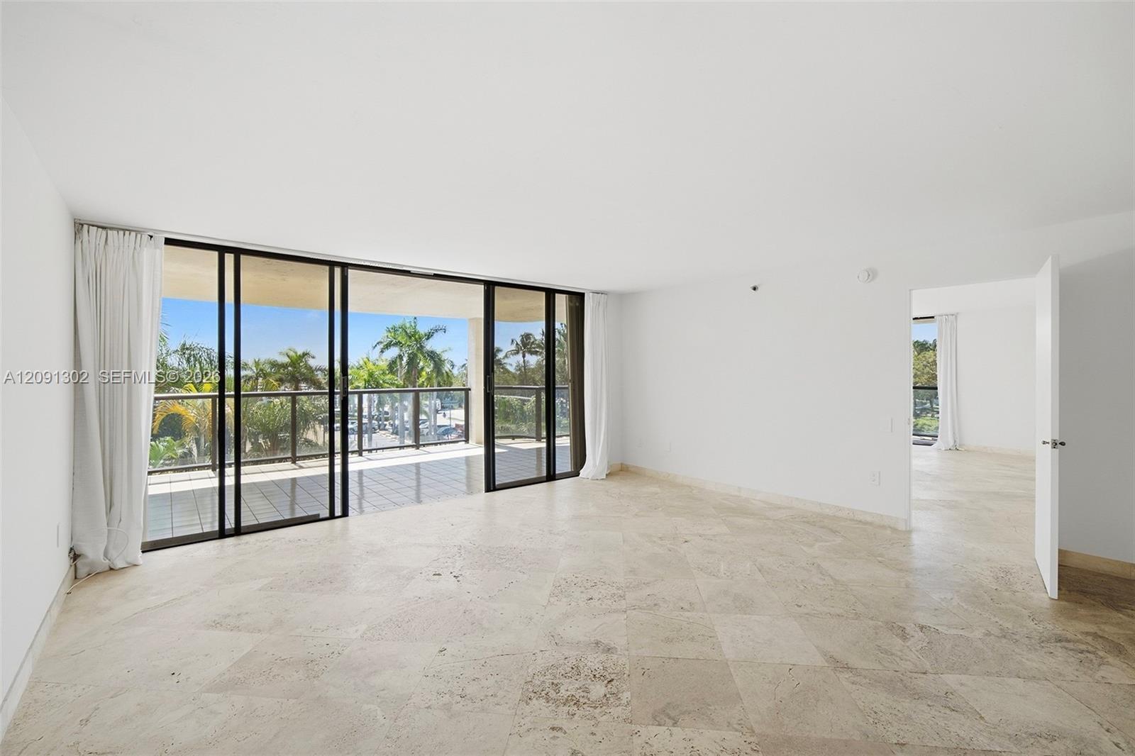 2575 S Bayshore Dr # 4A, Miami FL 33133