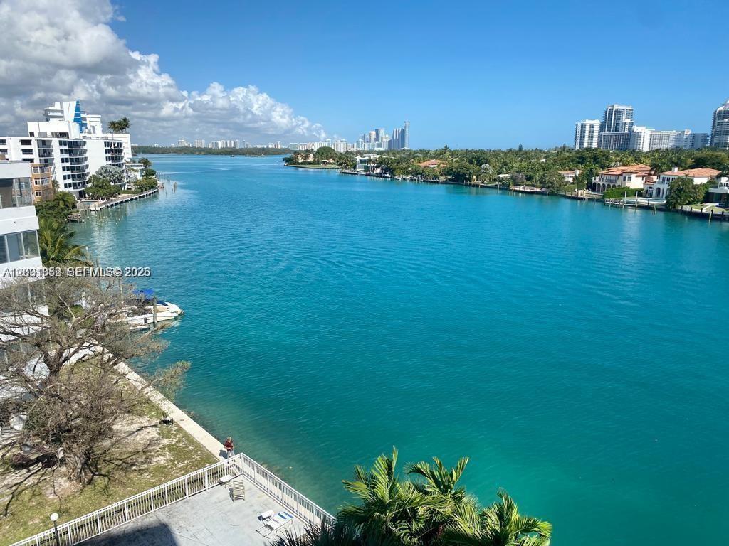 9821 E Bay Harbor Dr # 703, Bay Harbor Islands FL 33154