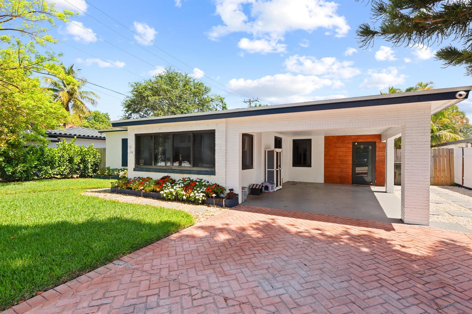 336 SW 20th Street, Fort Lauderdale FL 33315