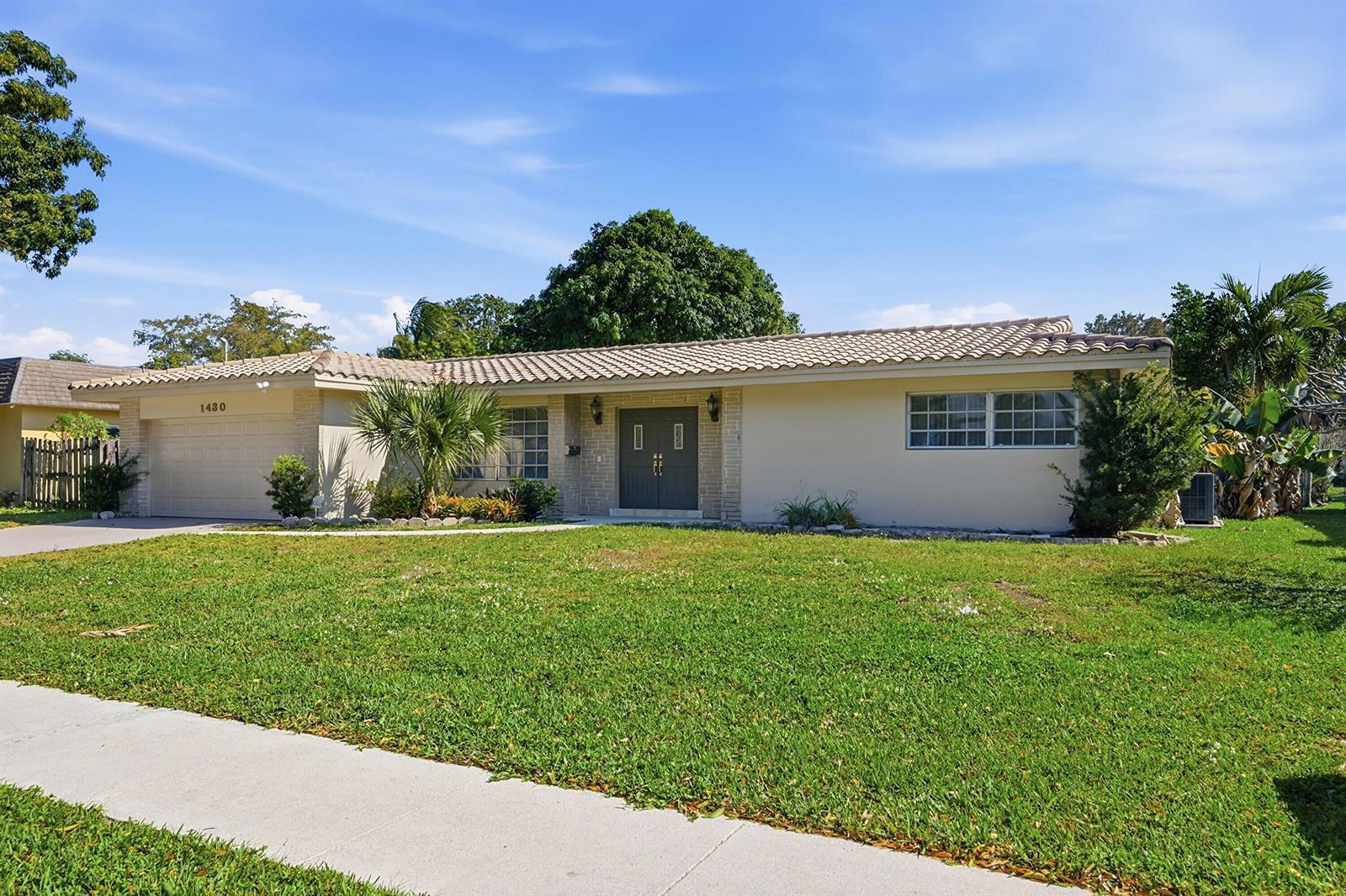 1430 NW 73RD Avenue NW, Plantation FL 33313