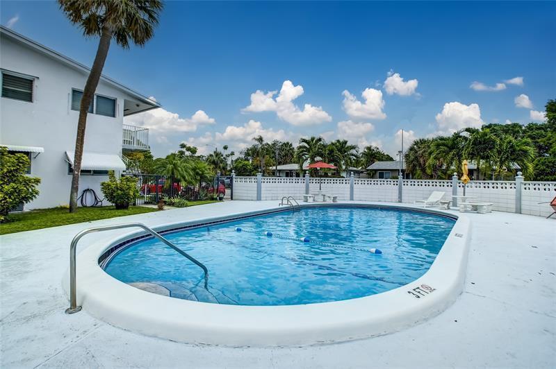 2020 NE 51st Court # 208, Fort Lauderdale FL 33308
