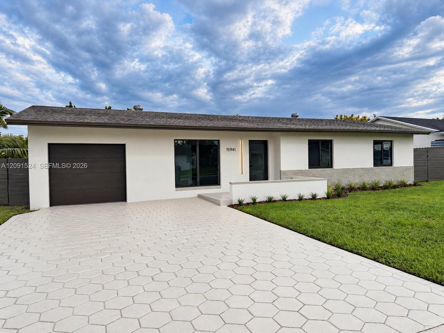 15941 SW 104th Ct, Miami FL 33157