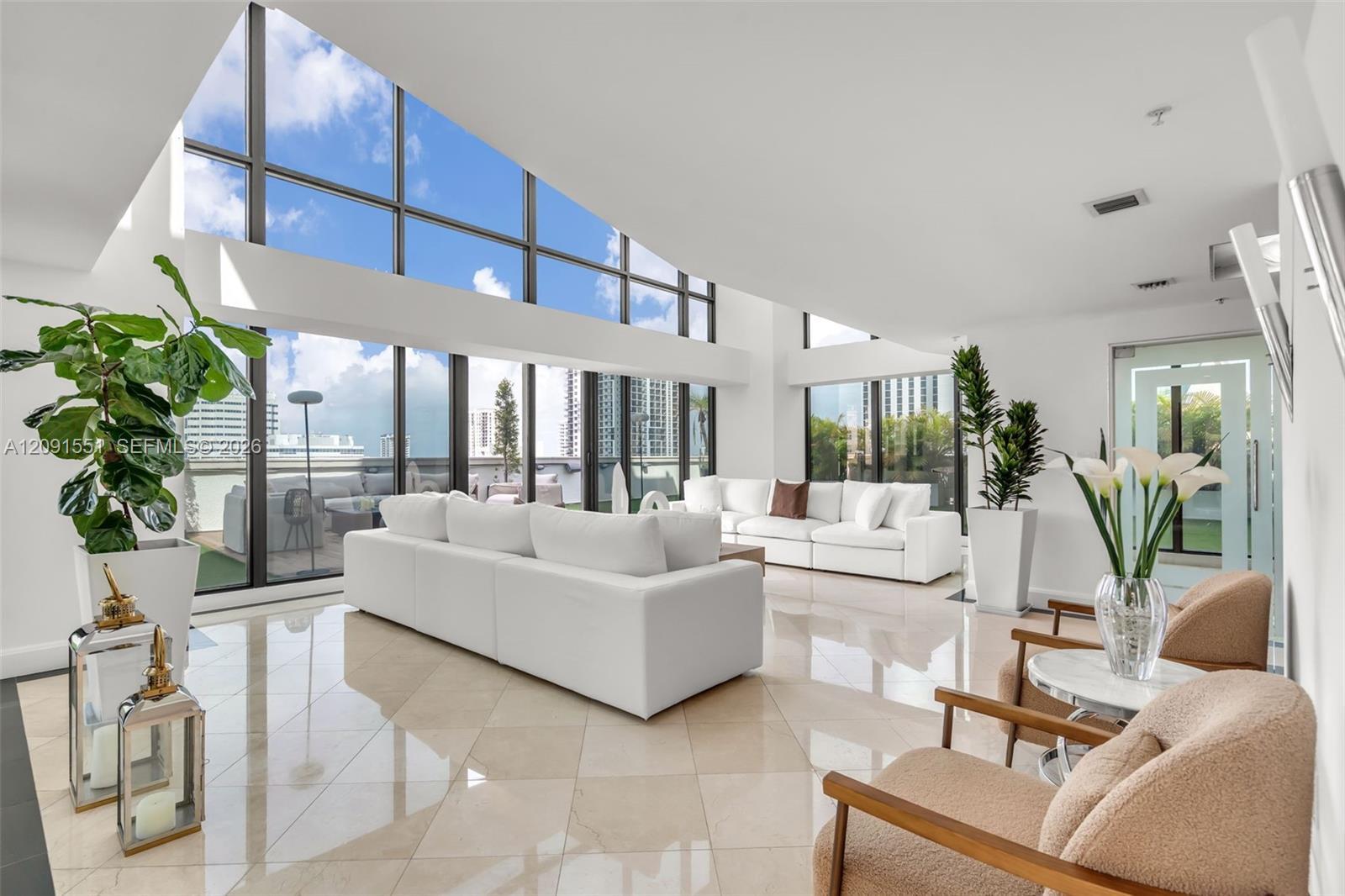 100 N Federal Hwy # 1, Fort Lauderdale FL 33301