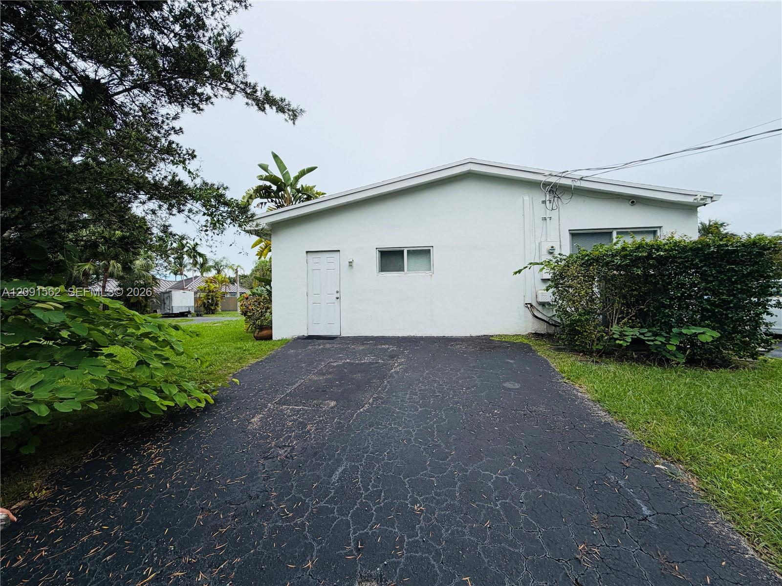 14800 SW 94th Ave # 1, Miami FL 33176