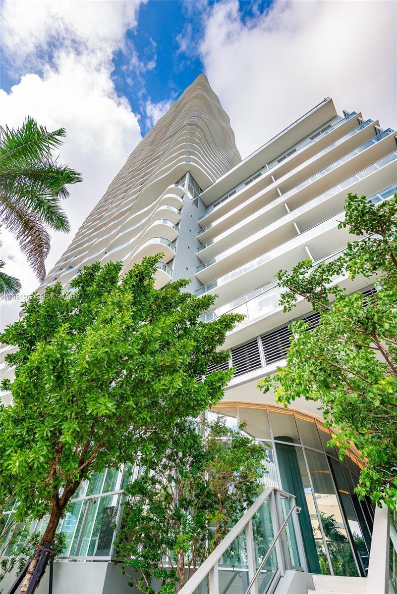 1400 Biscayne Blvd # 405, Miami FL 33132